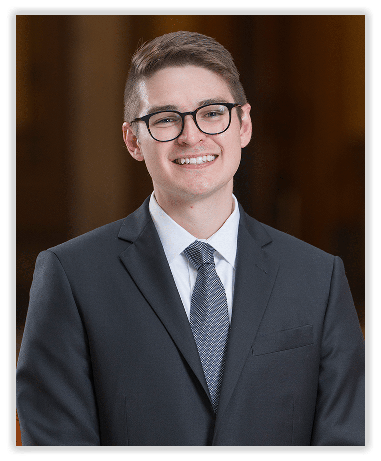 Luke Thomas headshot
